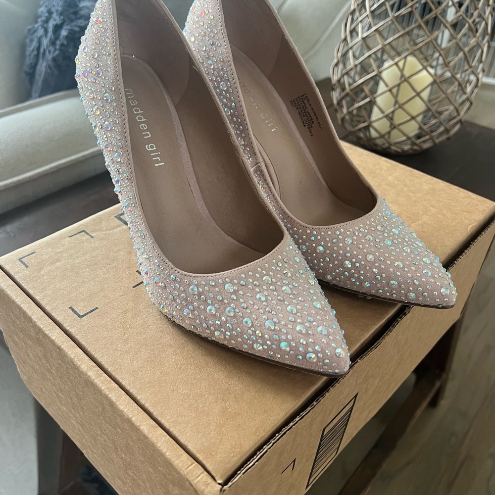 Madden Girl Glittering Beige Heels